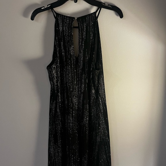 sparkly keyhole dress🖤💫 - Picture 3 of 4